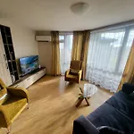 Aspen Pirin View F305