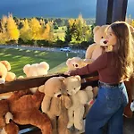 Aspen Pirin View F305 라즐로그